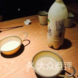 成人吃米酒好吗视频,成人适量饮用米酒的好处解析