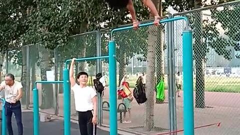 成人单杠全部动作视频,全方位解析成人单杠技巧