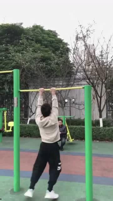 成人单杠全部动作视频,全方位解析成人单杠技巧