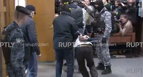 被毒贩做成人棍子视频,毒贩恶行触目惊心